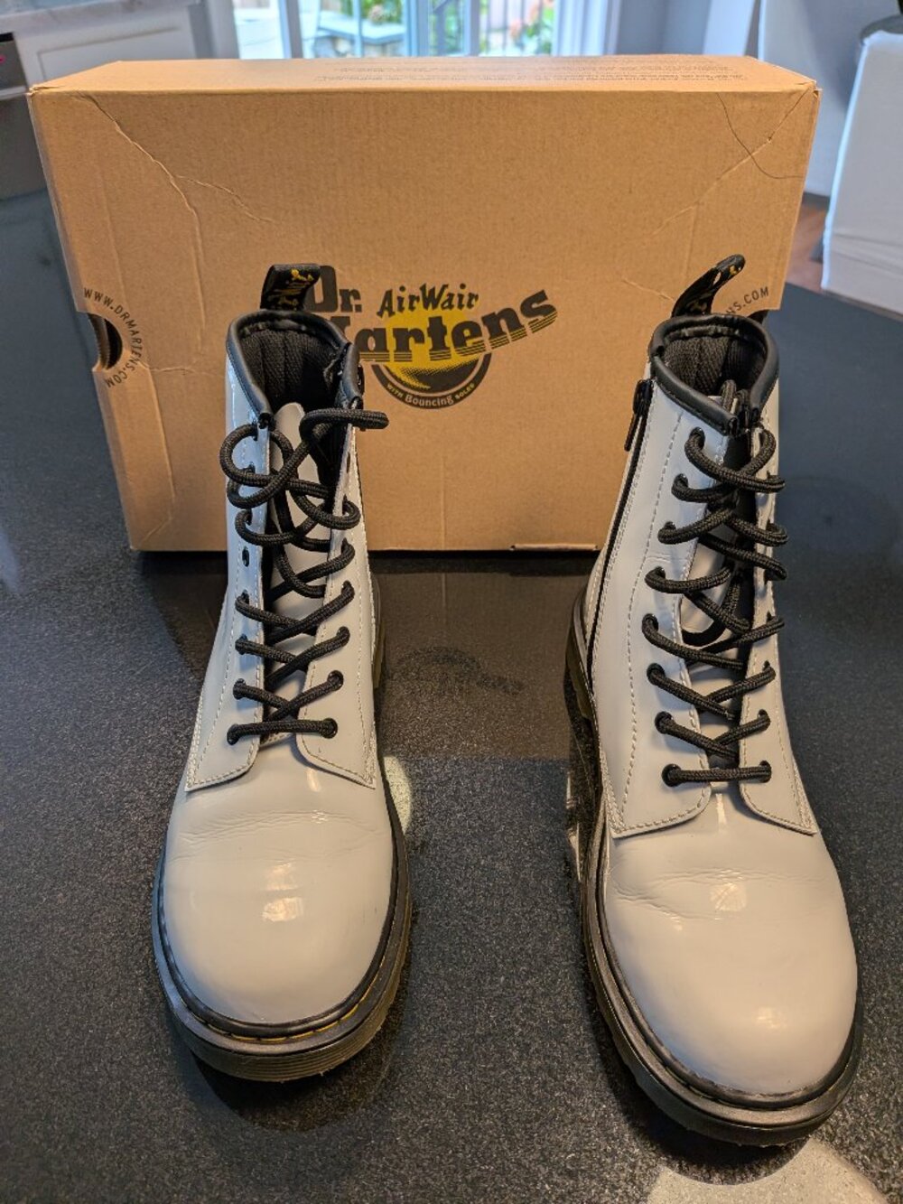 Dr Martens Air Wave Patent Lamper WHITE